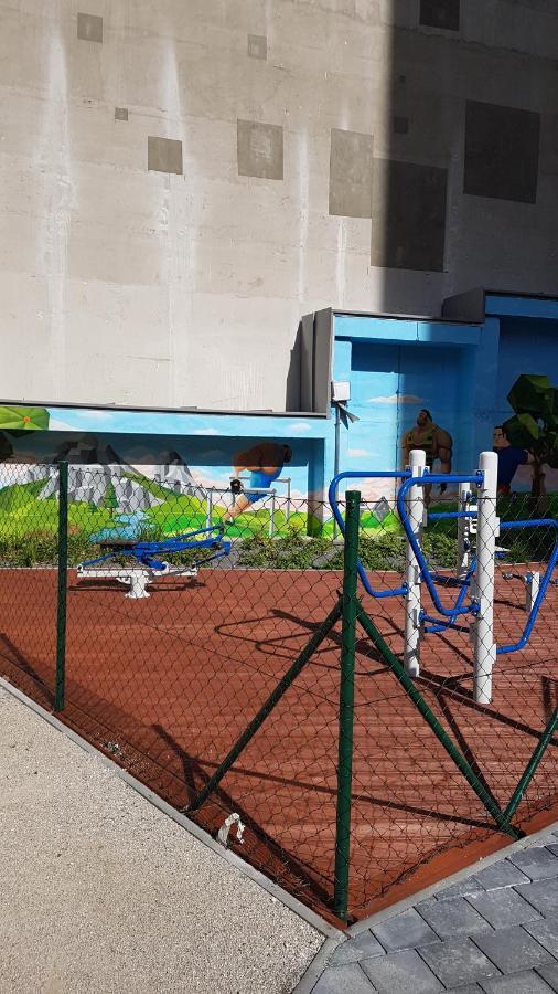 Moderny Byt V Sirsom Centre Διαμέρισμα Μπρατισλάβα Εξωτερικό φωτογραφία