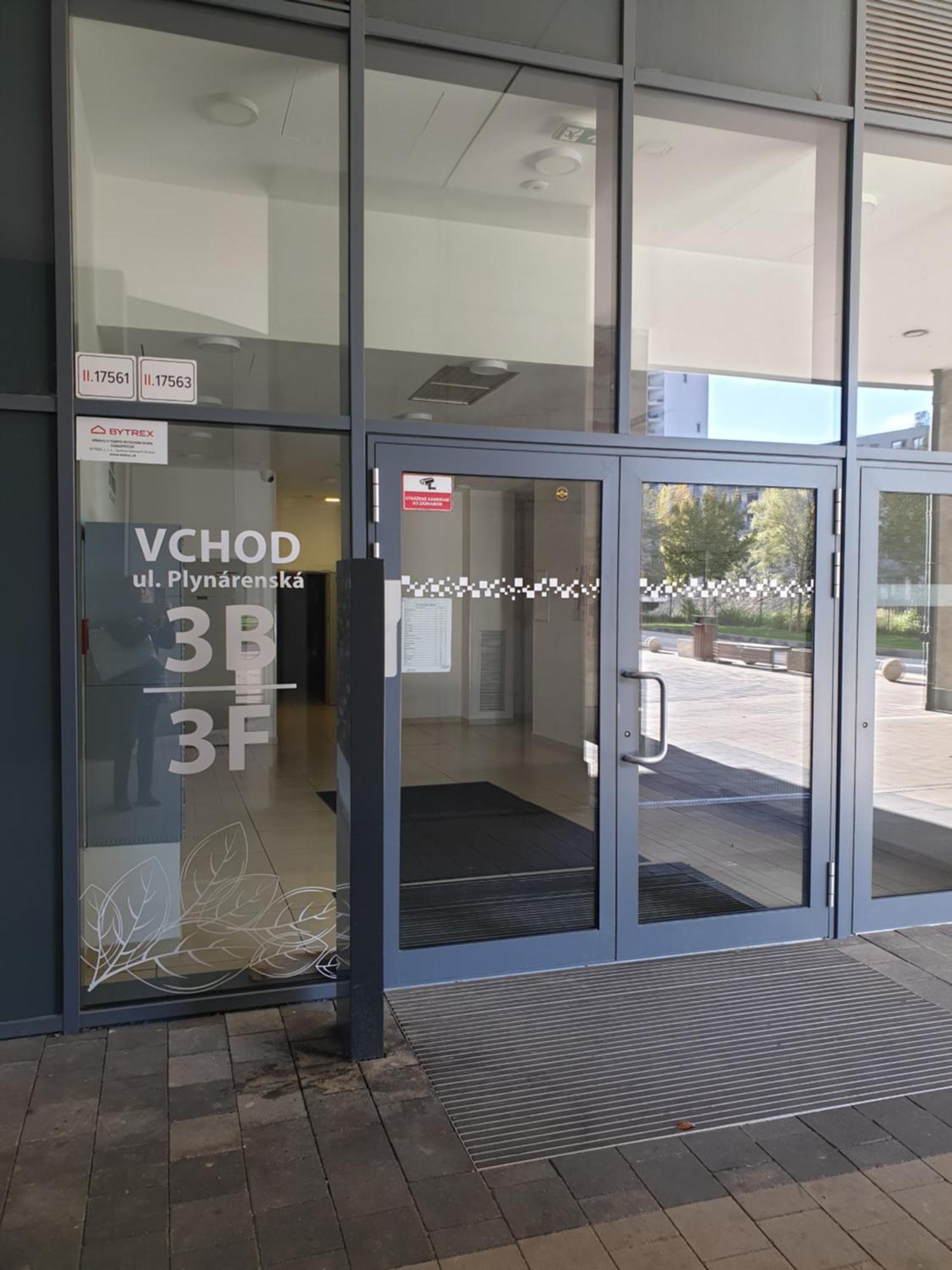 Moderny Byt V Sirsom Centre Διαμέρισμα Μπρατισλάβα Εξωτερικό φωτογραφία